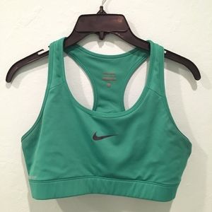 Nike Pro green sports bra size large